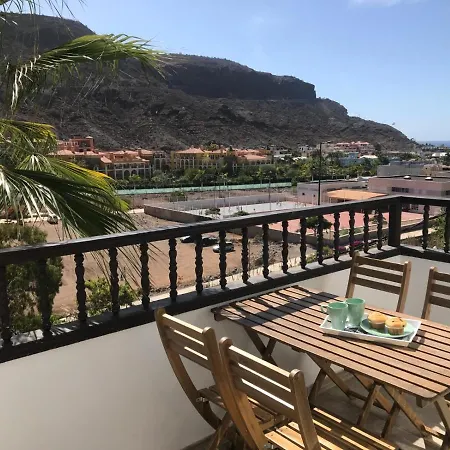 Harry´s No.2 * Puerto De Mogan